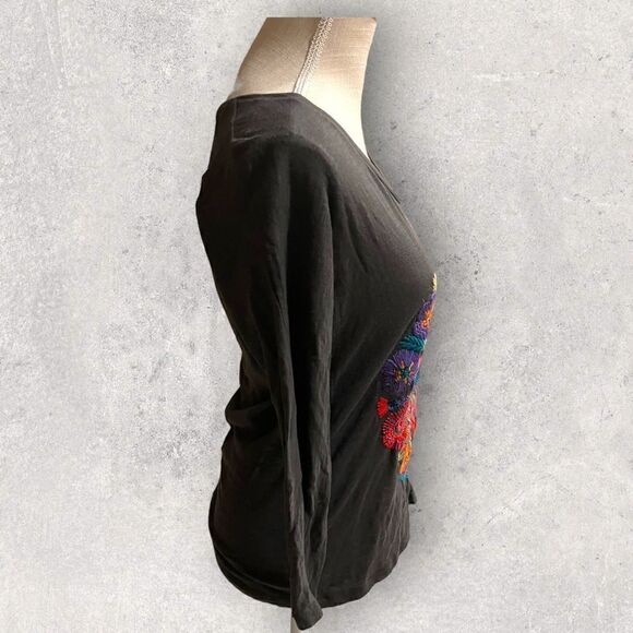 Lucky Brand | EUC Women’s Embroidered Long Sleeved Pullover Gray Size XS - Picture 2 of 4